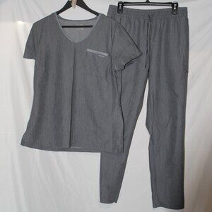 Jaanuu Women's Heather Grey 2-Pocket Scrub Top and Scrub Pant Set